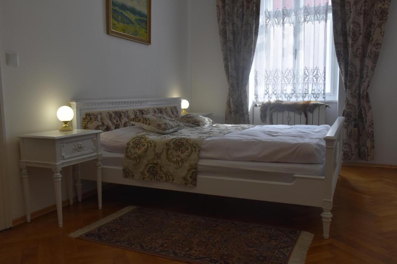 Lovecky Apartman Na Namesti Ve Frenstate Pod Radhostem Frenstat pod Radhostem Exterior photo